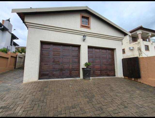 4 BEDROOM HOUSE FOR SALE IN CASHAN
